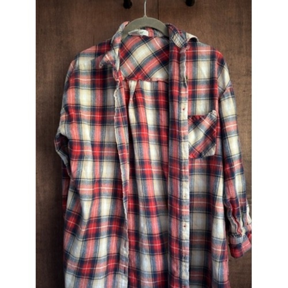 Womens Plaid Button Down Shirt Red Blue Cream Long Sleeve Flannel Style Top